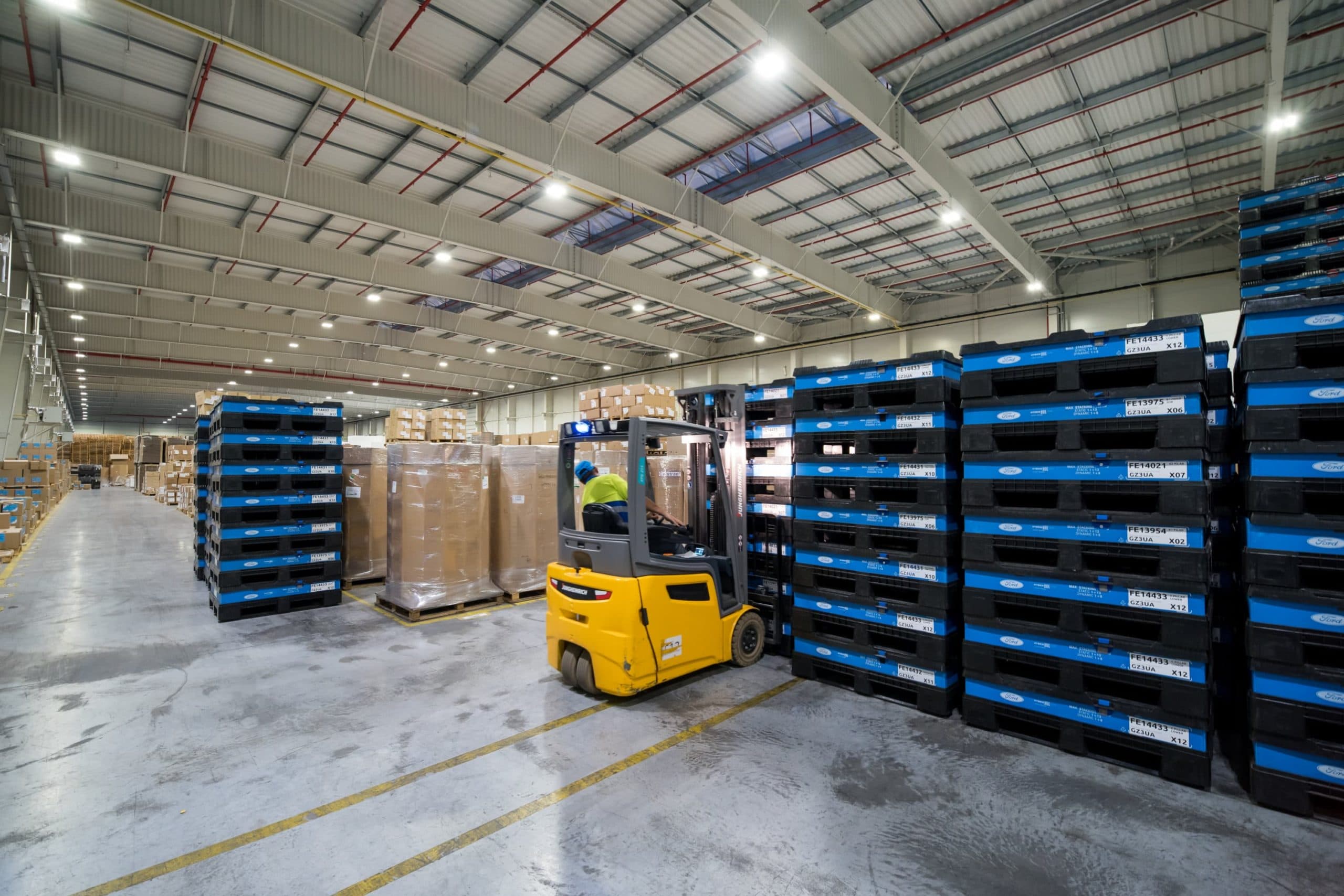 Oprawy przemysłowe Highbay w firmie Industrias Alegre - Luxon LED