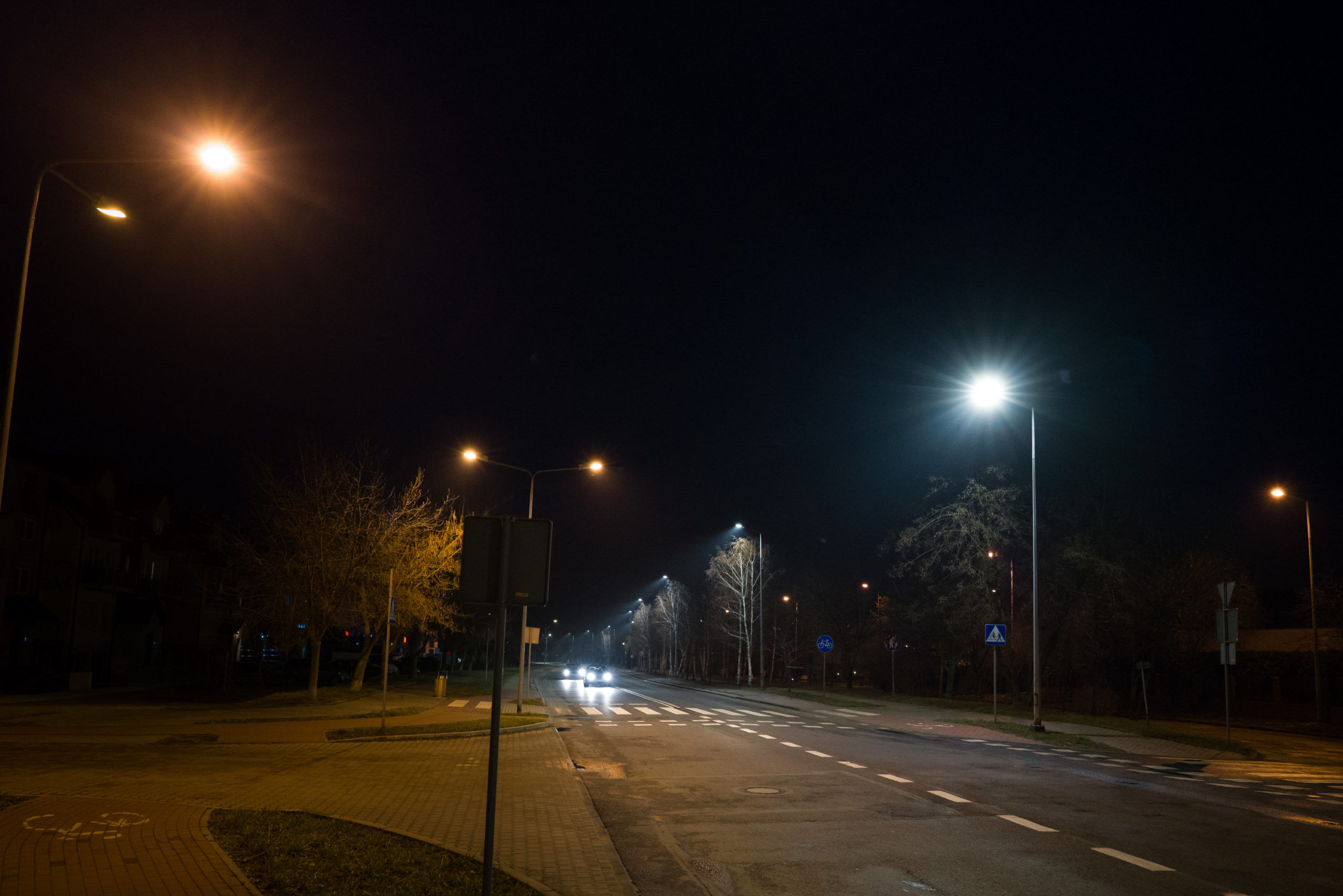 Zdjęcie opraw ulicznych Cordoba na ulicy Sudeckiej w Legnicy - Luxon LED